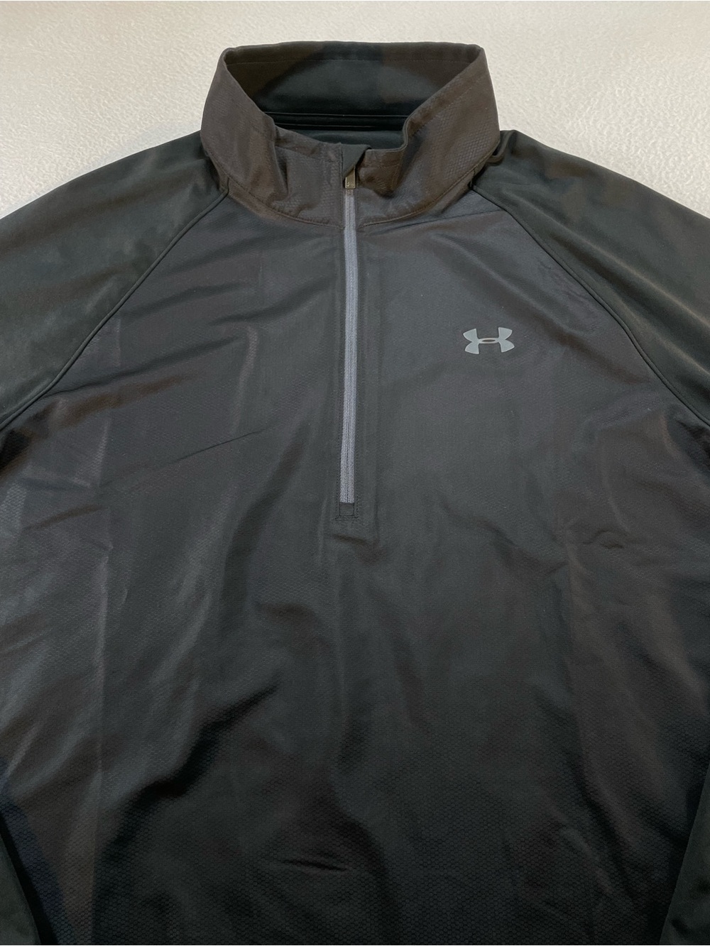 Under Armour Mens Sweat Spot 1/2 Zip Long Sleeve Size Large Style# 1264964